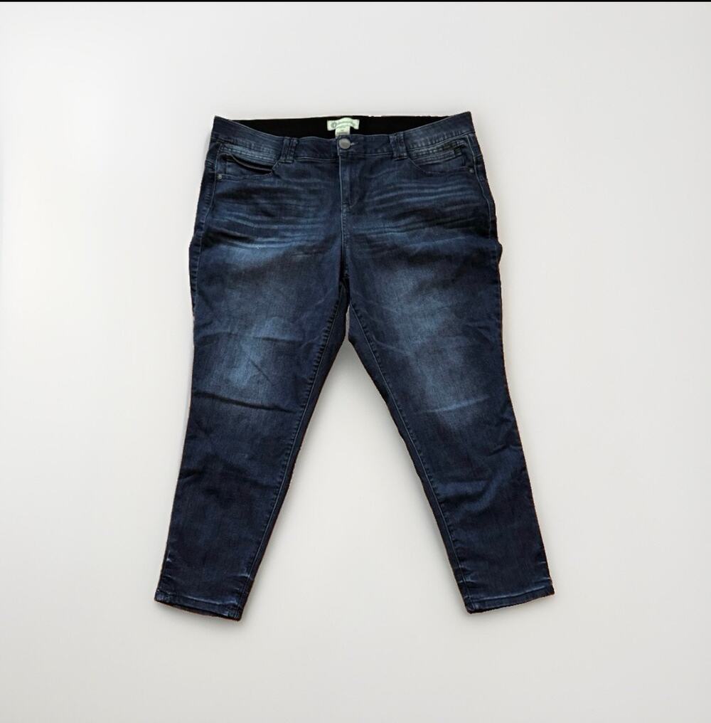 Democracy Ab Technology Jeans Women’s 20W Black Cropped Straight Leg 25" Inseam